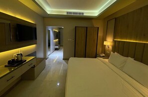 Junior Suite - Rovan Hotel (Madinah)