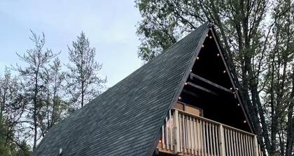 Secluded A-frame Loft Cabin on Lincoln Hills Trails Firepit ATV Friendly!