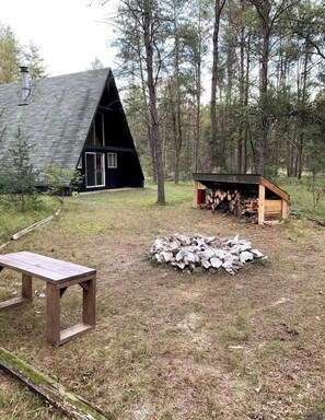 Property grounds - Secluded A-frame Loft Cabin on Lincoln Hills Trails Firepit ATV Friendly! (Irons)