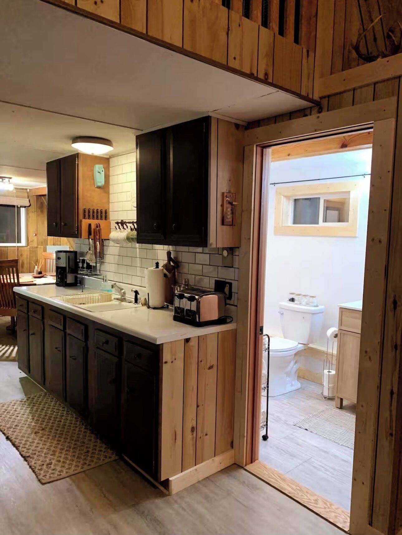 Micro-ondes, four, plaque de cuisson