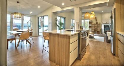 On the shores of Bowker Lake, with views of Mont Orford and Mont Chauve.