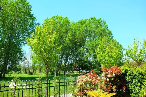 Villa „Mascagni 01“ mit privater Terrasse, Garten und Klimaanlage