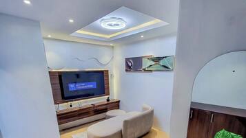 Economy Apartment, Balcony, City View | Living area