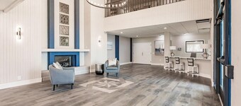Landing Apartments Near HCA Florida Fawcett Hospital