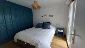 4 Schlafzimmer, Bügeleisen/Bügelbrett, kostenloses WLAN, Bettwäsche