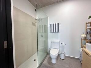 Bathroom - Atlantis modern living with panoramic ocean views (San Juan)