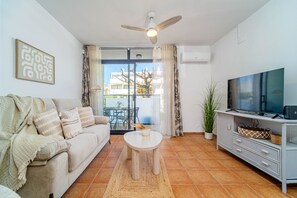 TV - Santa Barbara Montgo Apartment Javea Montañar (Javea / Xàbia)