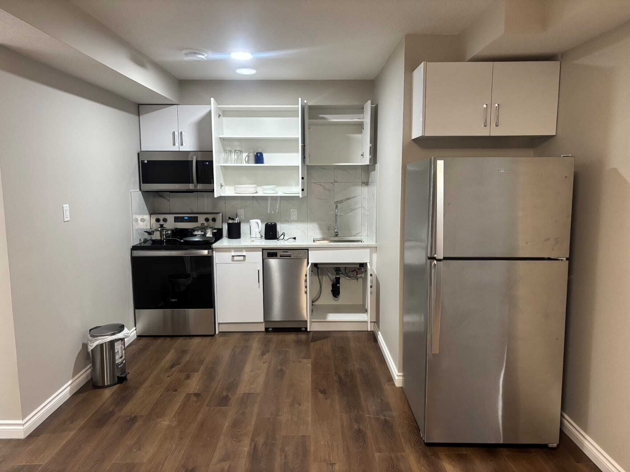 Microwave, oven, stovetop, dishwasher