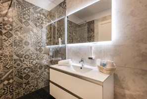 Bathroom - Hotel de Nac (Nago-Torbole)