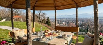 Villa Mont-Blanc & 6 bedrooms & views of the Alps and lake