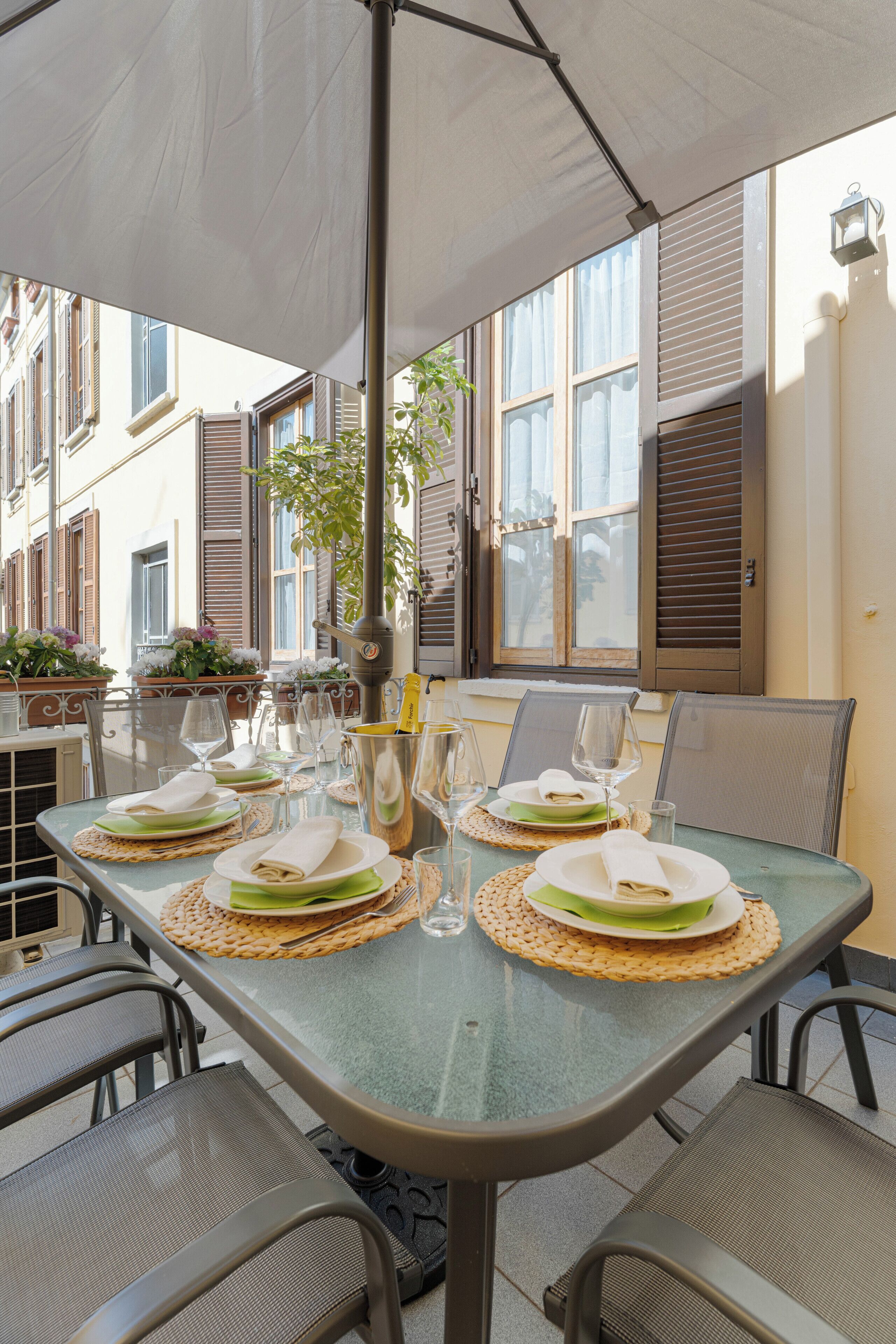 Apartment | Terrace/patio