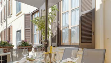 Apartment | Terrace/patio