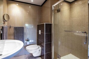 Shower, hair dryer, towels - Beautiful luxury 2slproom app at resort Seru Coral + air conditioning and fiber internet (Willemstad)