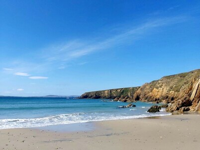 Wild Atlantic Haven - Cosy Cottage nr. Ballina & Beach