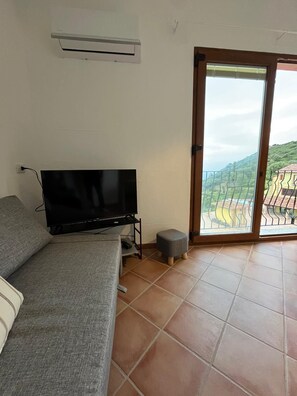 Living area - Villino Il Mirto (Nebida)