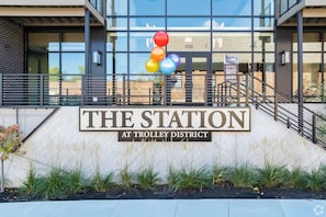 Exterior detail - The Station at Trolley District (Columbus)