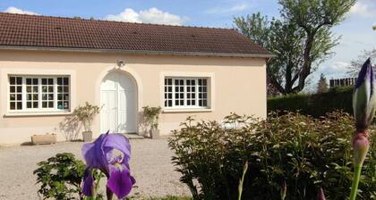 La petite maison Ă Givry