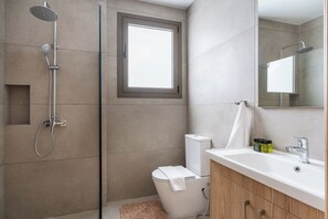 Appartement, balcon, vue ville | Salle de bain