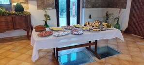 Dining - Ancient Arabian baglio with Pool and SPA in the archaeological area Palermo and Trapani (Camporeale)