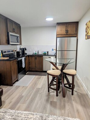 Nhà, 2 phòng ngủ, quang cảnh thành phố | Nội thất