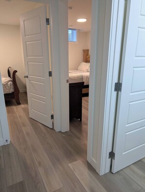 House, 2 Bedrooms, City View | 2 bedrooms - 2 Bedroom Guest Suite in SW (Calgary)