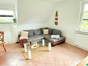 Living area - Apartment Müsen – Vacation Rental Close to Nature (Hilchenbach)