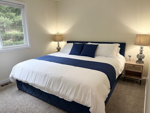 Holiday Village Townhomes - Unit 3