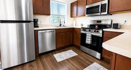 Holiday Village Townhomes – Unit 4