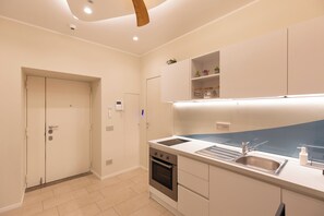 Private kitchen - Partenope SeaFront Double Rooms-Luxury design (Napoli)
