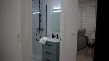 Superior appartement | Badkamer