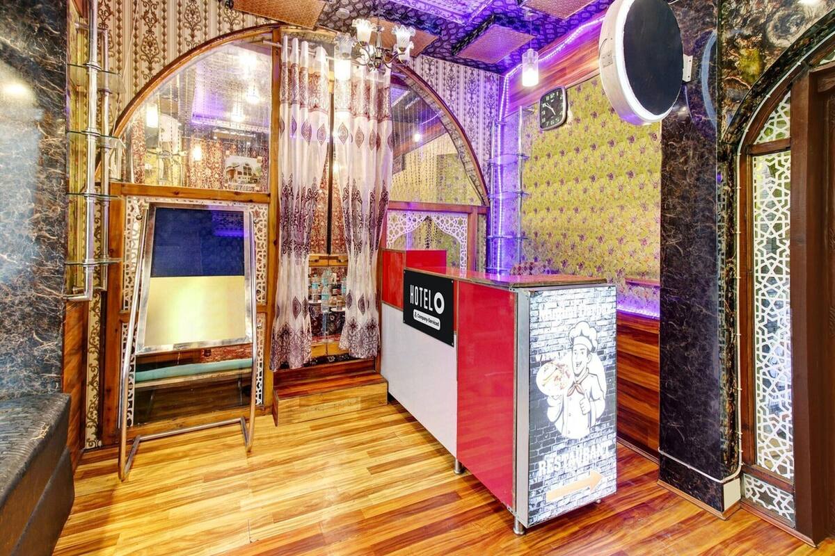 บ้านพัก | ฝ่ายต้อนรับ