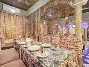 House | Dining - Hotel O Residency Road Srinagar (Srinagar)