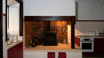 デラックス ハウス ガーデンビュー | 専用キッチン