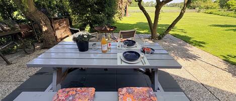Restauration en plein air