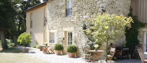 Restauration extérieure