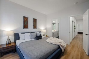 Berço de viagem, Wi-Fi, roupa de cama