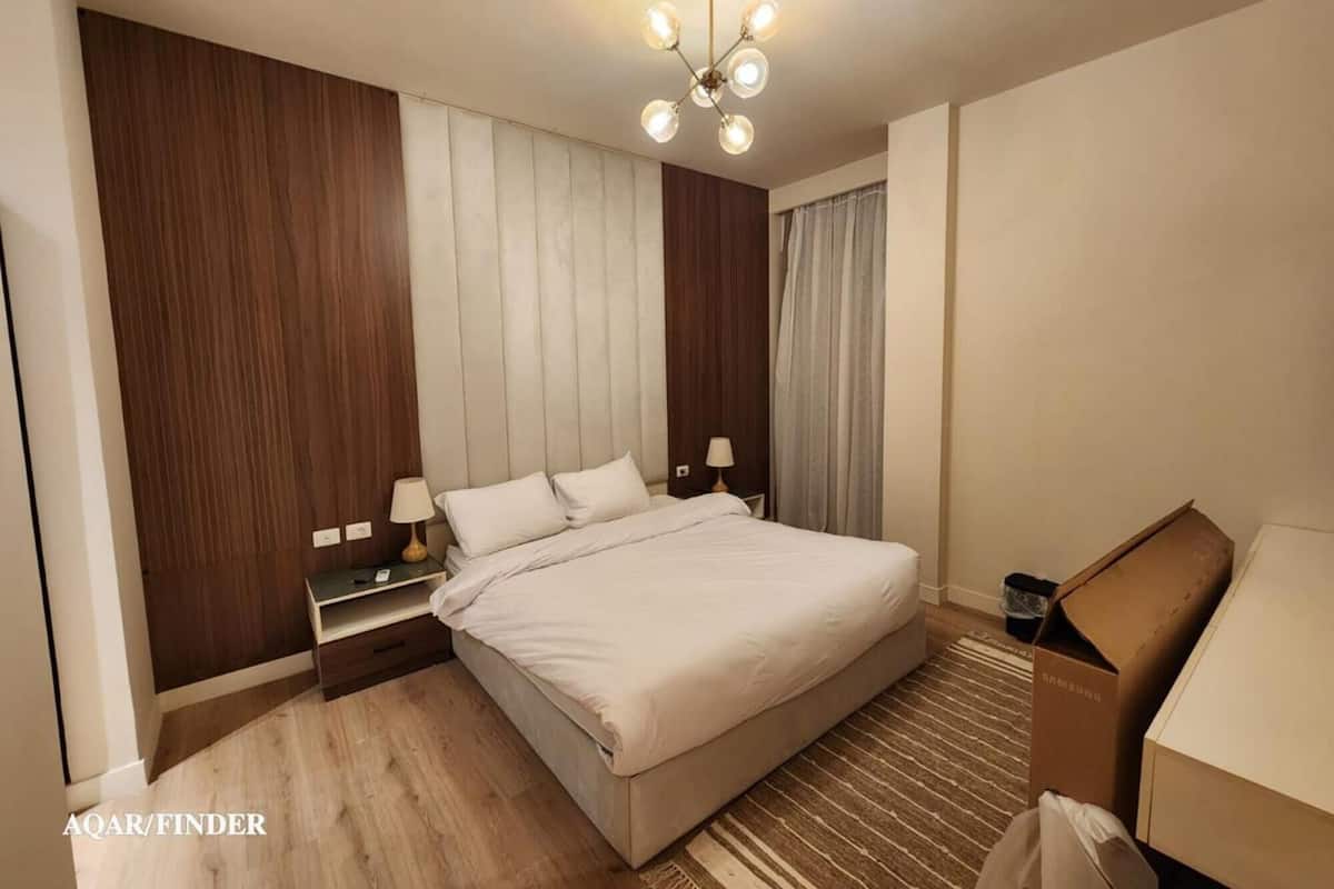 Comfort Apartment, Private Bathroom, City View