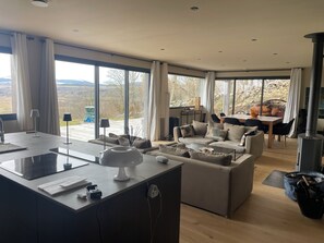 Interior - Modern house with a beautiful view of Mont Mezenc. (Mazet-Saint-Voy)