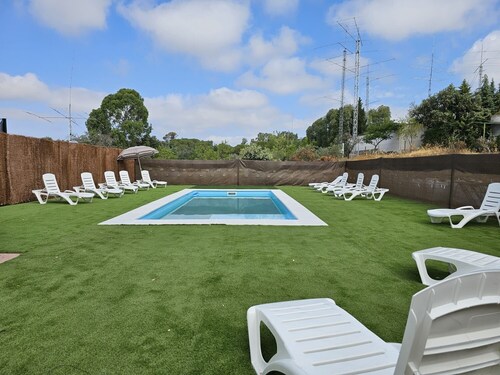 Villa La Finca Country House with Mountain Views, Wi-Fi and Air Conditioning