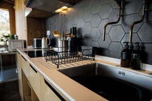 Fridge, microwave, cookware/dishes/utensils - Kelburn Yurts (Largs)