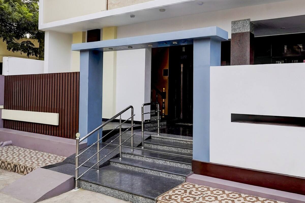 하우스 | 리셉션