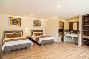 Double Room, 2 Double Beds - Hostería Pilpikuna (Mindo)