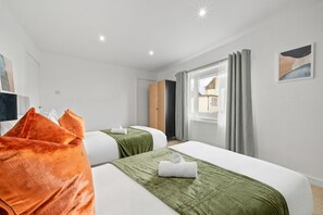 2 Schlafzimmer, Bügeleisen/Bügelbrett, WLAN, Bettwäsche