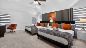 6 bedrooms, iron/ironing board, WiFi, bed sheets