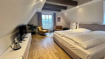 Familienzimmer, Hafenblick | Kostenlose Minibar, kostenloses WLAN