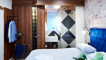Classic Twin Room | Bathroom
