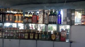 Bar (on property) - Talentos Beach Resort Likoni (Mombasa)