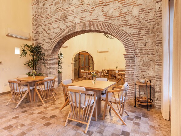 Dining - Voilá Pedregal By Huespedia (Cartagena)