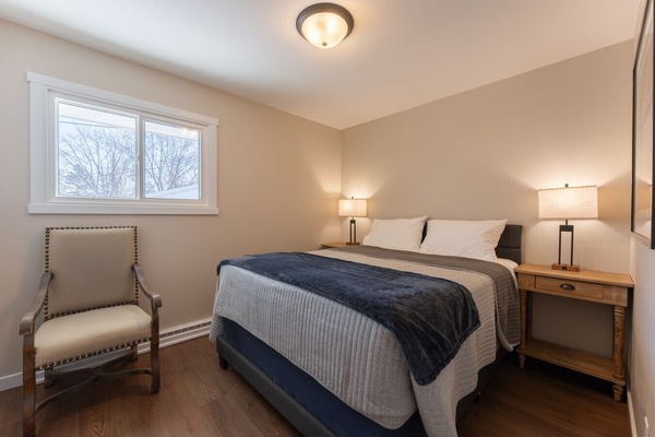 Bedroom 1 with Full Bed