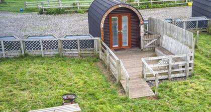 Carrock View Camping Pod - stunning views of Cumbrian Fells